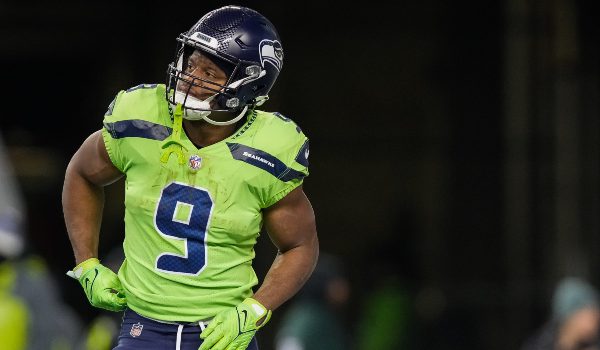 Use the bet365 bonus code LABSNEWS to bet on Kenneth Walker III and the Seahawks-Lions MNF game.