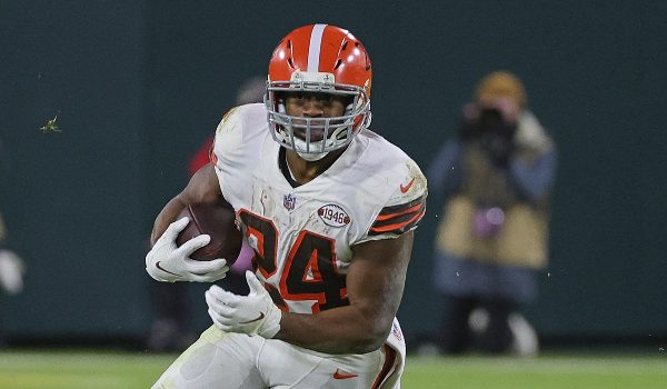 Sign up with the Underdog Fantasy promo code LABSNEWS and play DFS with picks featuring Nick Chubb and the Browns-Broncos MNF game.