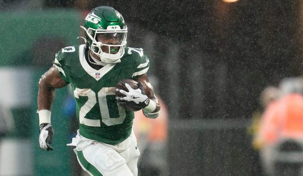 Register with Sleeper Fantasy promo code LABSBONUS to claim $20 bonus + 100% deposit match offer for picks on Jets vs. Patriots TNF and Breece Hall.