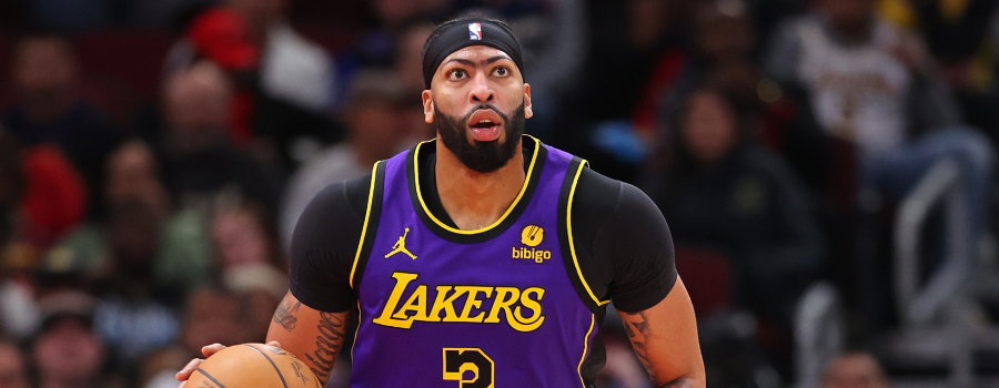 Anthony Davis of the LA Lakers fliff california