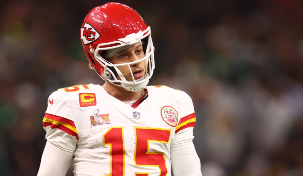 Register with the best Kansas Sportsbook promos to claim $3,100 in bonus value for any bets on Patrick Mahomes and other odds.